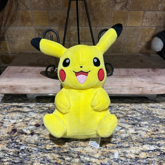 Pokemon Pikachu Plush Toy - Picture 1 of 4